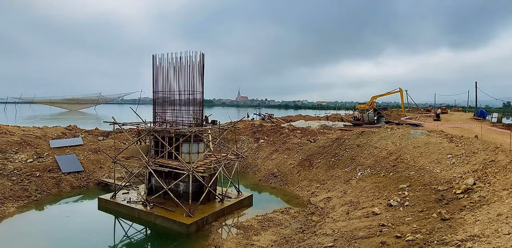 Quảng Bình: Bắc cầu, đưa niềm vui về vùng cồn bãi sông Gianh -0