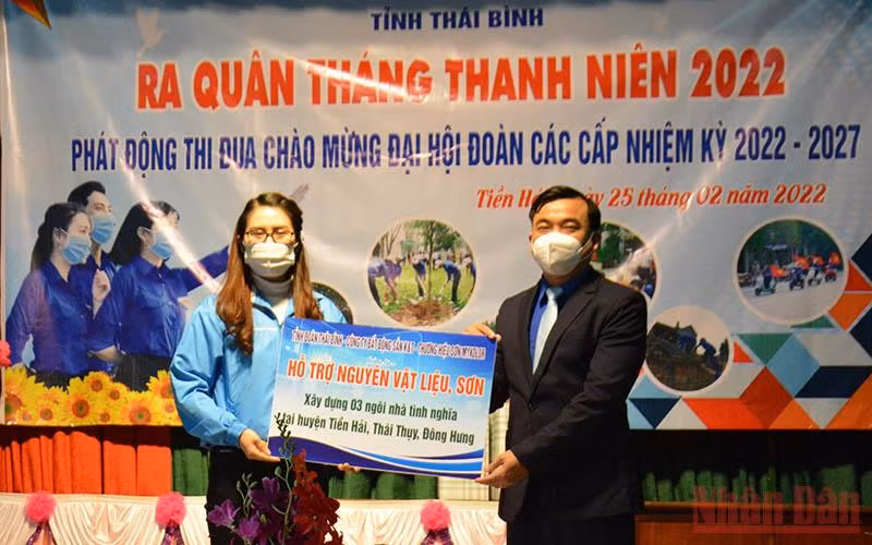 Hỗ trợ vật liệu xây dựng nhà tình nghĩa trong Tháng Thanh niên 2022 tại Thái Bình.