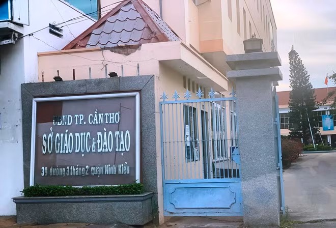 Kỷ luật cảnh cáo nguyên Giám đốc Sở Giáo dục và Đào tạo TP Cần Thơ