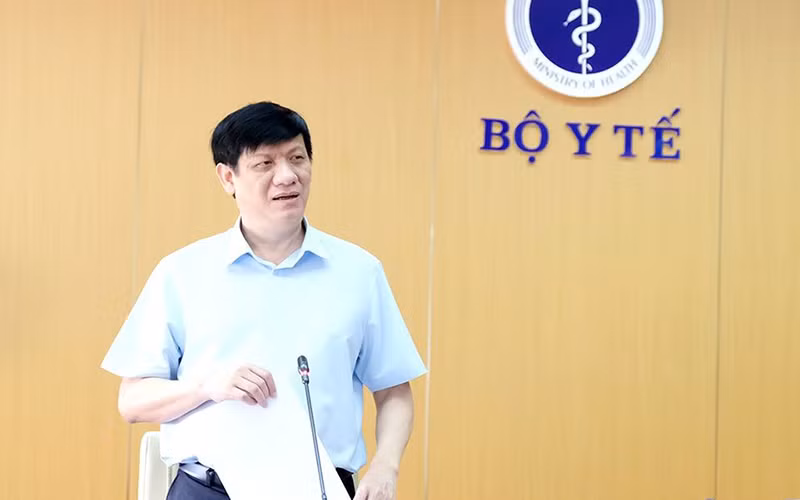 Quyền Bộ trưởng Y tế Nguyễn Thanh Long.