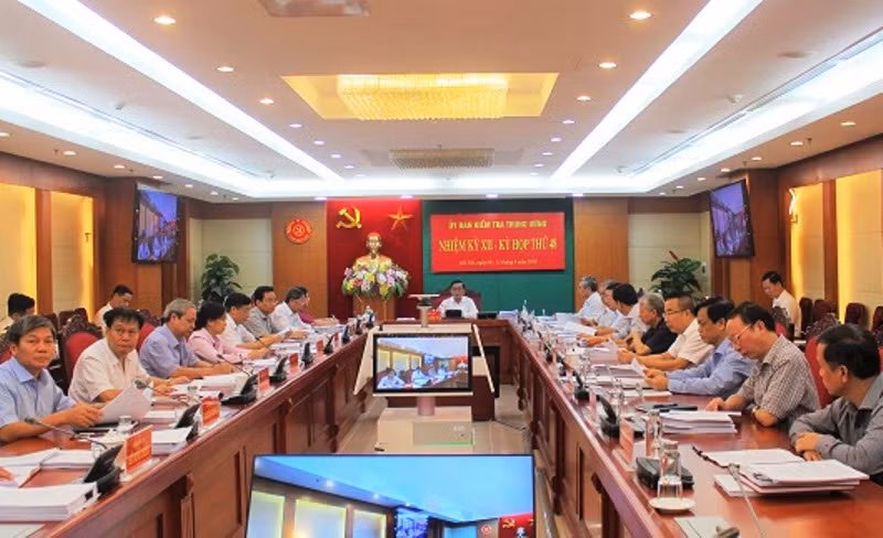Thông cáo báo chí kỳ họp 48 của Ủy ban Kiểm tra Trung ương