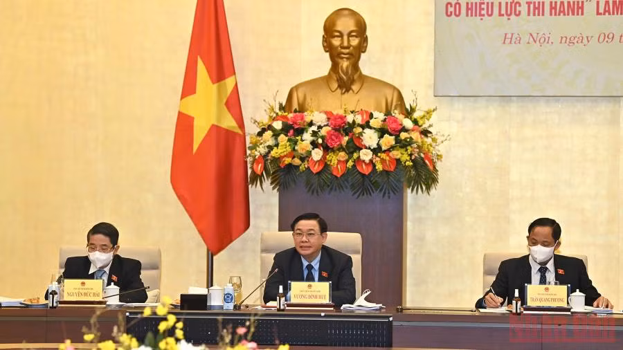 Chủ tịch Quốc hội Vương Đình Huệ tại buổi làm việc. (Ảnh: Duy Linh)