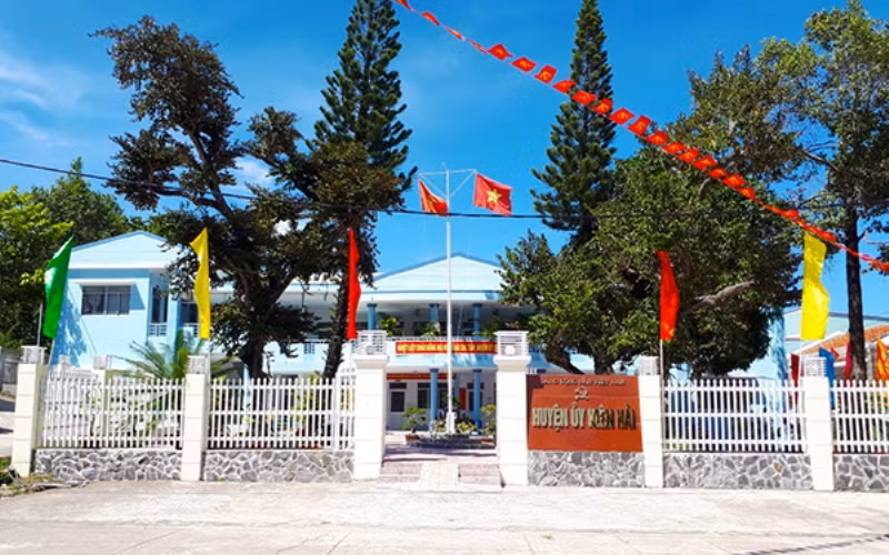 Trụ sở Huyện ủy Kiên Hải.