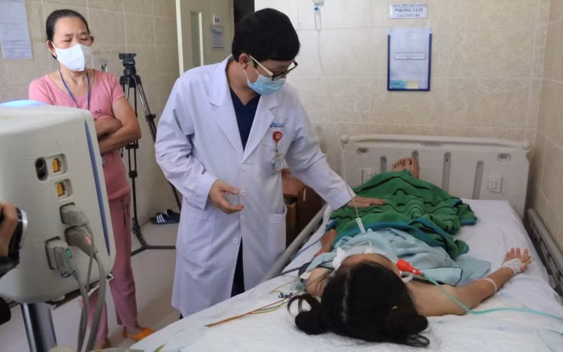 Hai ca bệnh nghi ngộ độc sau khi sử dụng pate Minh Chay ở Đồng Nai -0