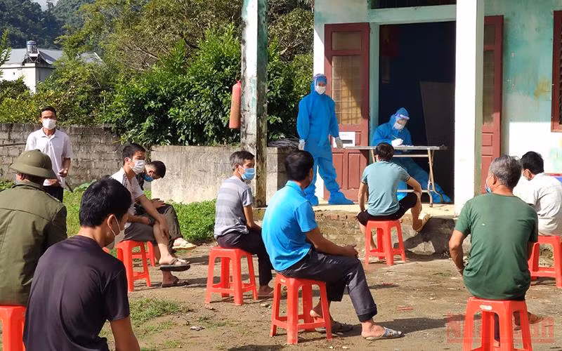 Các địa phương ở Lai Châu đang khẩn trương truy vết nhằm bóc tách ca F0 ra khỏi cộng đồng.