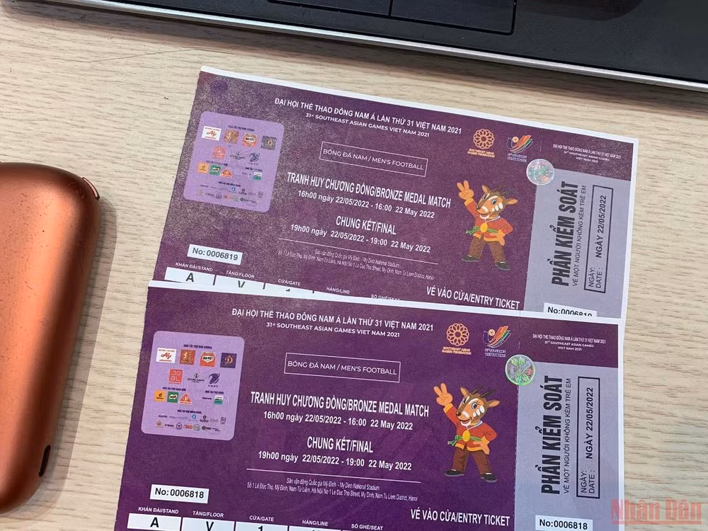 Vé “chợ đen” chung kết bóng đá nam SEA Games 31 “hạ nhiệt” trước giờ G -0