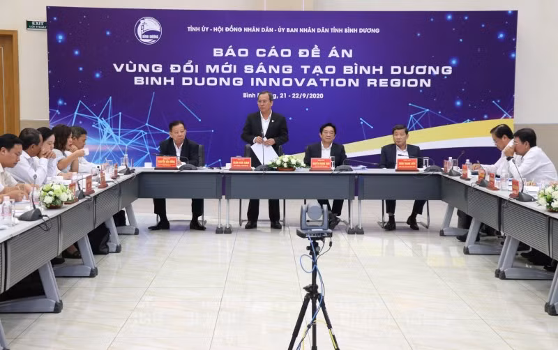 Hội nghị báo cáo Đề án Vùng đổi mới sáng tạo Bình Dương.