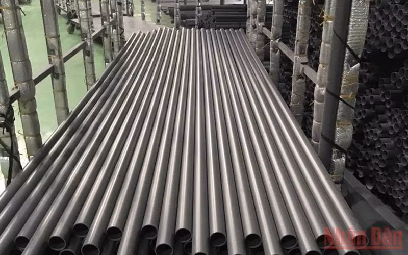 Số lượng ống nhựa giả nhãn hiệu Nhựa Bình Minh được cơ quan chức năng phát hiện. 