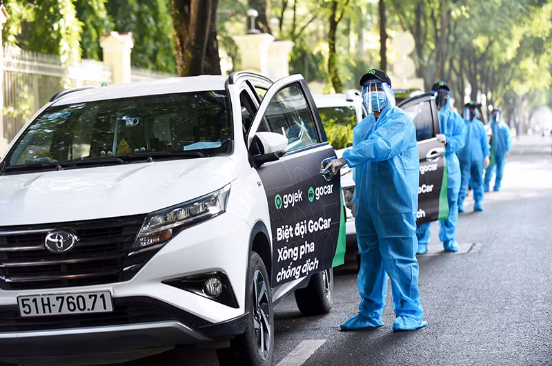 Những chuyến xe GoCar lăn bánh sáng 19/8 tại TP Hồ Chí Minh.