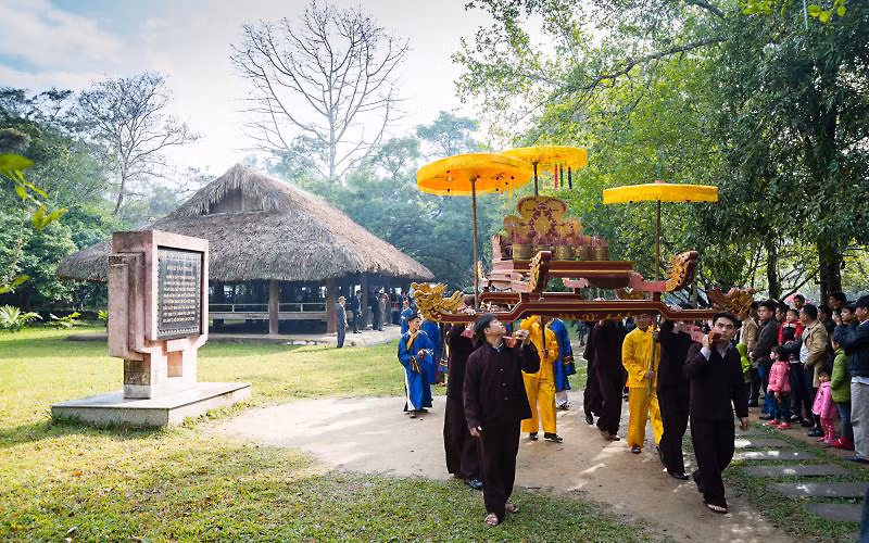 Lễ rước Thành hoàng làng Tân Lập, xã Tân Trào, huyện Sơn Dương (tỉnh Tuyên Quang), nét văn hóa truyền thống thu hút đông đảo du khách.