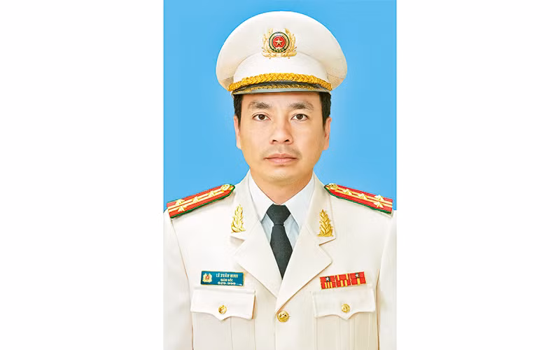 Tăng cường cho cơ sở, ứng dụng khoa học công nghệ, giữ vững an ninh trật tự địa bàn