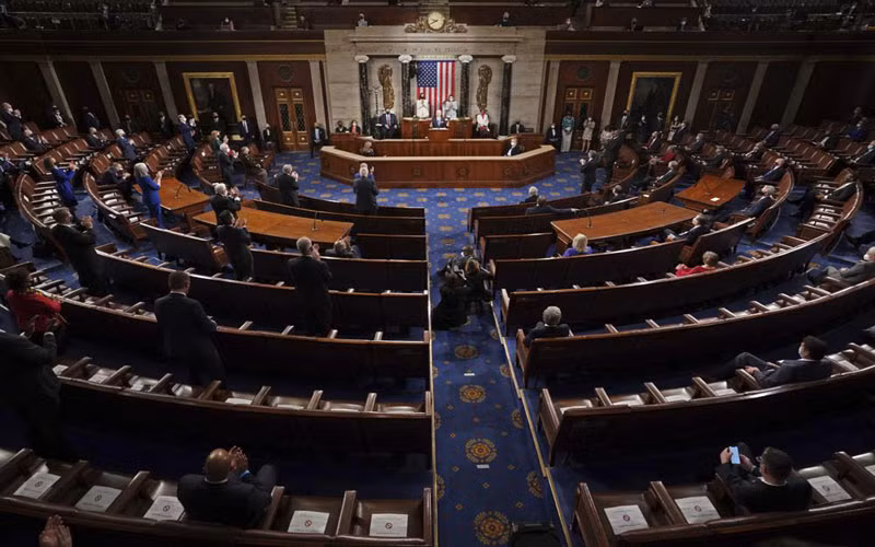 US -0