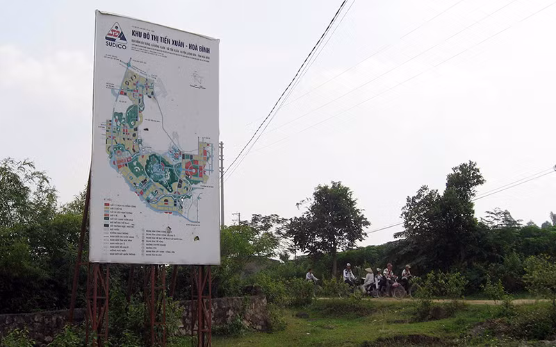Dự án Khu đô thị Tiến Xuân (huyện Thạch Thất, Hà Nội) chậm triển khai gây ảnh hưởng quá trình phát triển kinh tế - xã hội ở địa phương. Ảnh: HÀ QUANG 