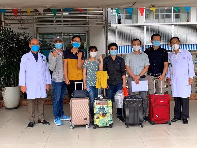 Đội phản ứng nhanh Bệnh viện Chợ Rẫy lên đường hỗ trợ Bệnh viện điều trị Covid-19 Củ Chi. (Ảnh: Bệnh viện cung cấp)
