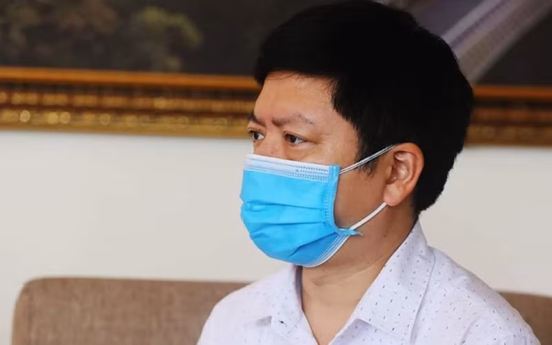 Phó Cục trưởng Cục Quản lý Khám, chữa bệnh Nguyễn Trọng Khoa tại tâm dịch Đà Nẵng.