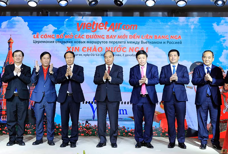 Chủ tịch nước Nguyễn Xuân Phúc dự lễ công bố mở các đường bay mới tới Liên bang Nga.