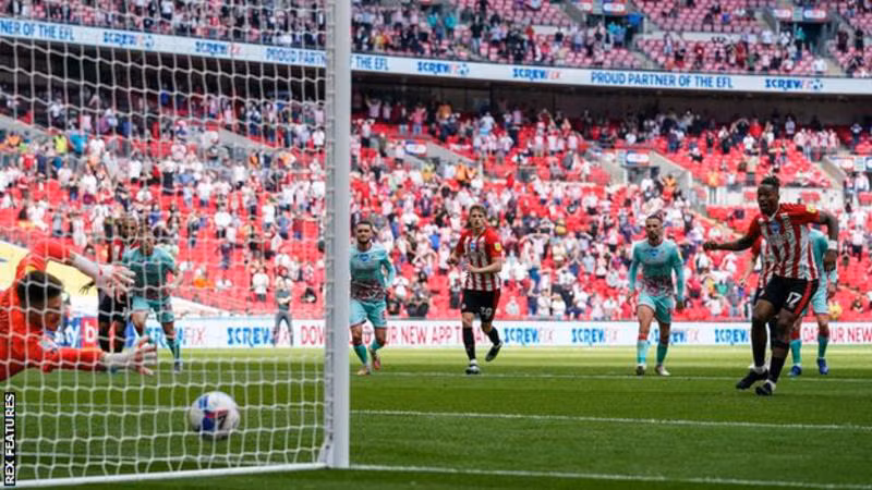 Brentford thăng hạng Premier League sau 74 năm chờ đợi -0