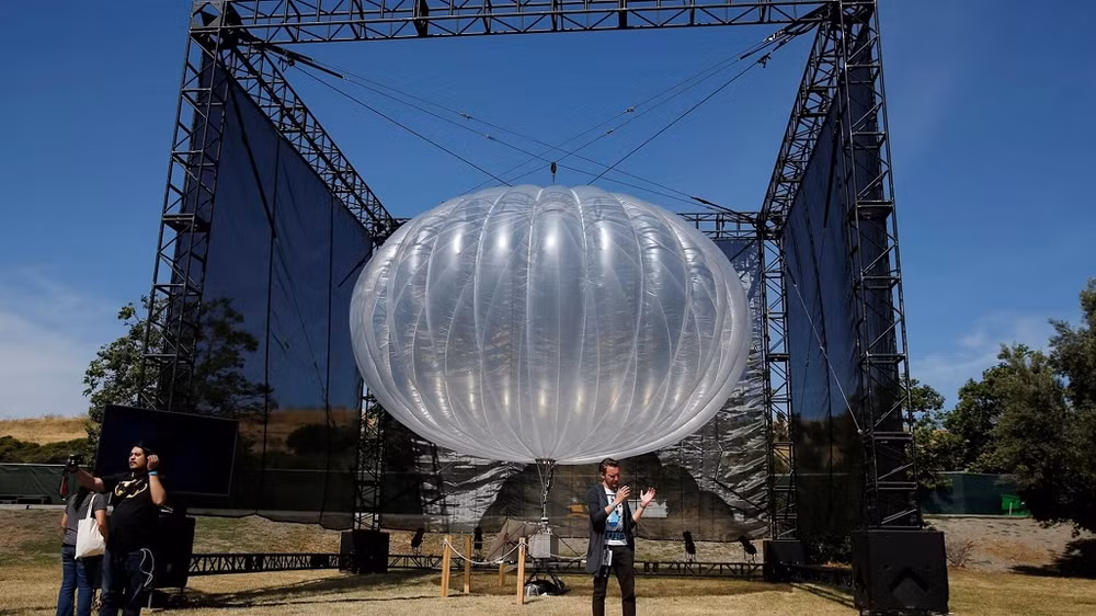 Khinh khí cầu internet của Google bị nhầm là UFO -0