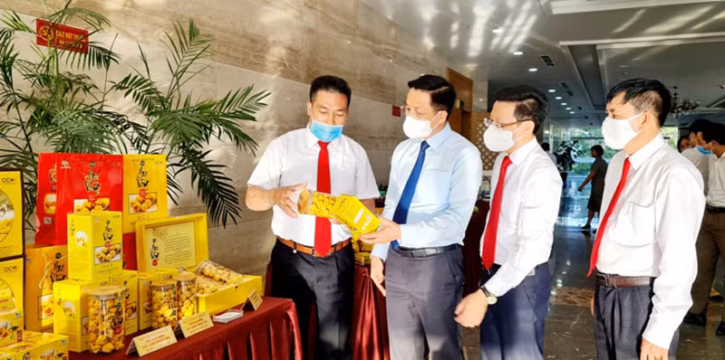 Quảng Ninh tôn vinh các sản phẩm nông nghiệp tiêu biểu năm 2021 -0