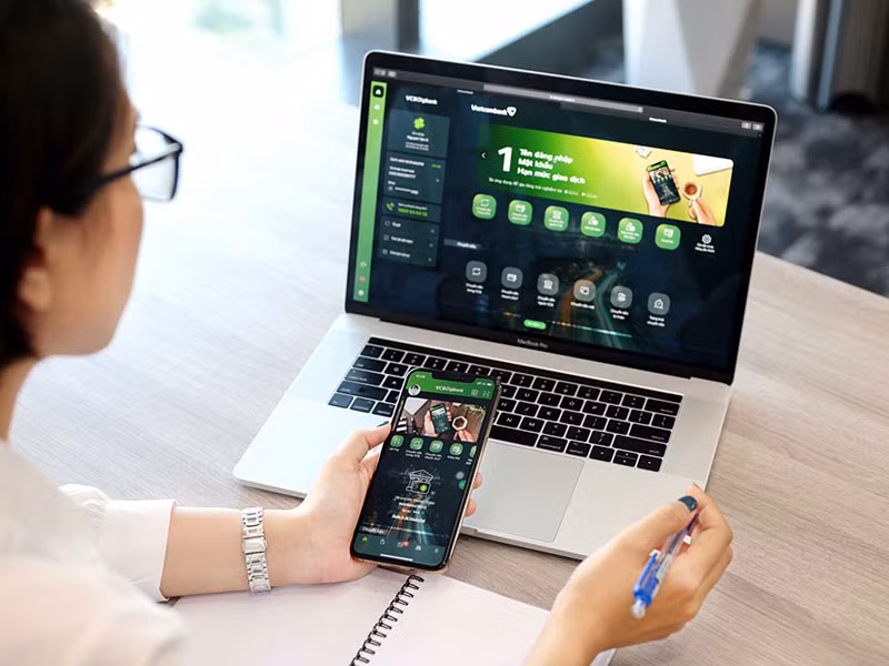 Vietcombank ra mắt dịch vụ Ngân hàng số VCB Digibank -0