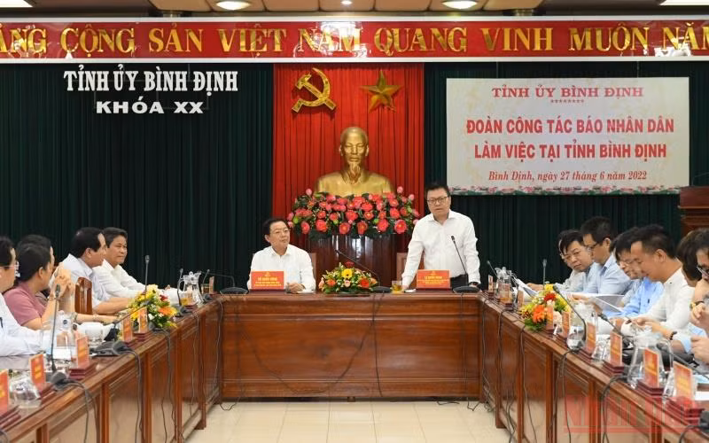 Quang cảnh buổi làm việc. (Ảnh: Thành Đạt)