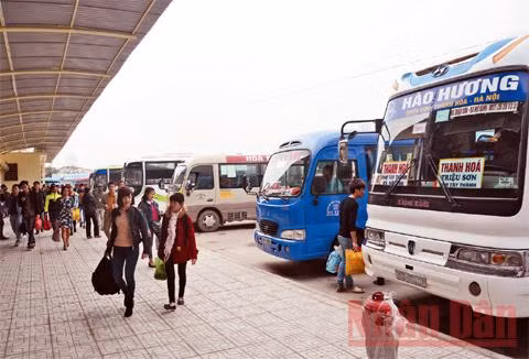 Bến xe Mỹ Đình, Hà Nội. (Ảnh: DUY LINH)