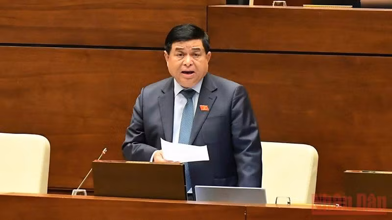 Bộ trưởng Kế hoạch và đầu tư Nguyễn Chí Dũng. Ảnh: LINH NGUYÊN