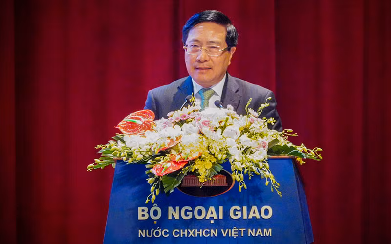 Xây dựng ngành ngoại giao chuyên nghiệp, toàn diện, hiện đại -0