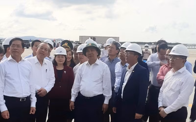 Thủ tướng Chính phủ Nguyễn Xuân Phúc làm việc tại tỉnh Bà Rịa - Vũng Tàu.
