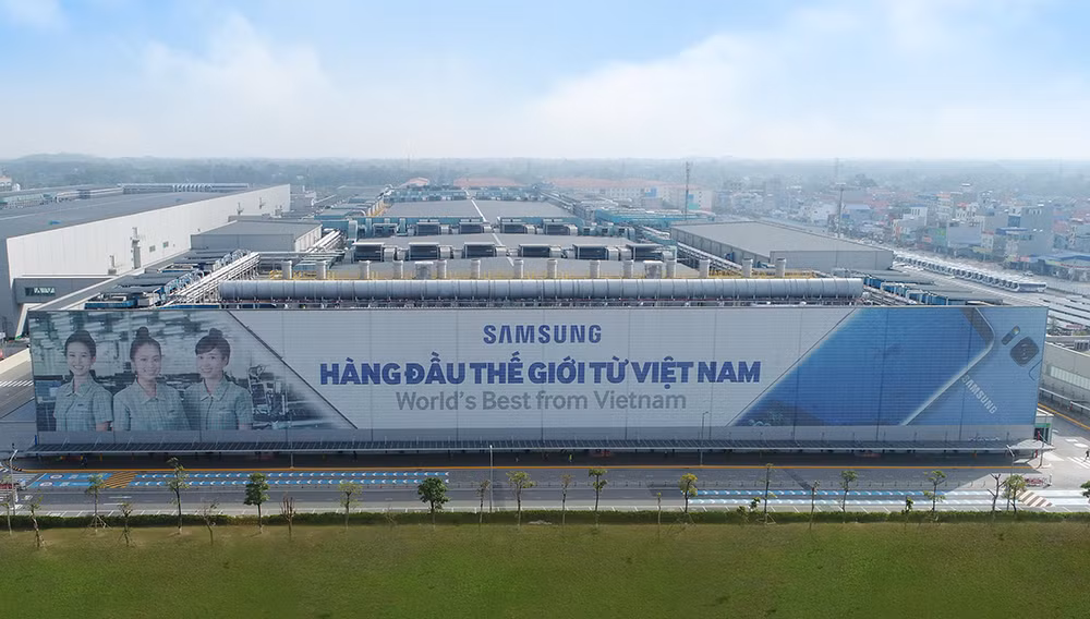 Nhà máy sản xuất linh kiện và lắp ráp thiết bị di động đặt tại Khu công nghiệp Yên Bình, Thái Nguyên.