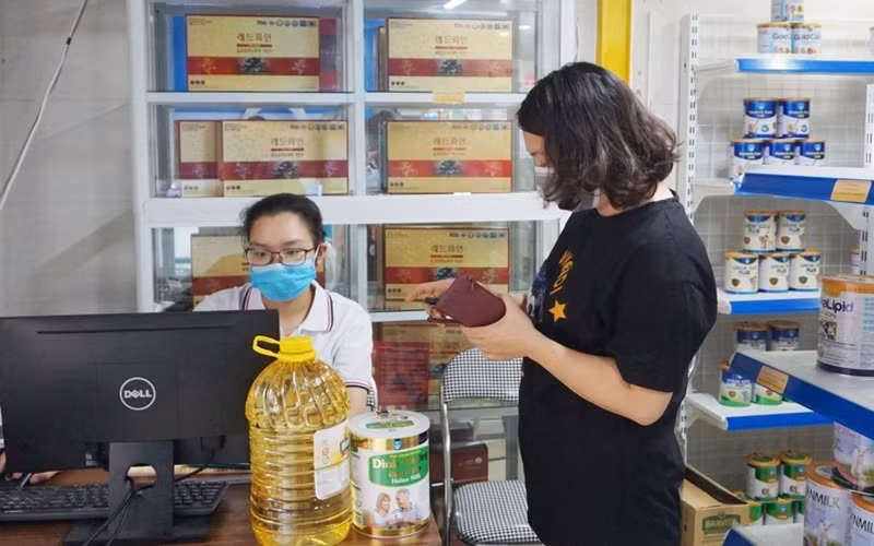 Siêu thị Công đoàn tại quận Long Biên Hà Nội.