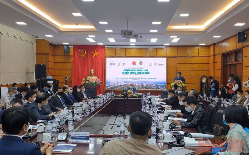 Toàn cảnh Hội thảo sáng 16/11 (Ảnh: N.T)