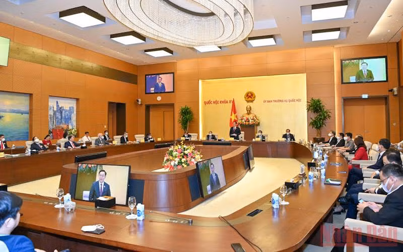 Doanh nhân, doanh nghiệp cùng tham gia cải thiện môi trường đầu tư, tăng sức cạnh tranh -0