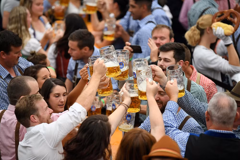 Lễ hội bia Oktoberfest và những con số ấn tượng -0
