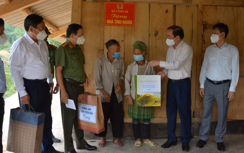 Hiệu quả từ công tác giảm nghèo ở Yên Bái -0