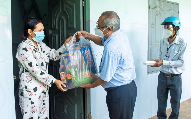 Thiết thực hỗ trợ người lao động gặp khó khăn -0