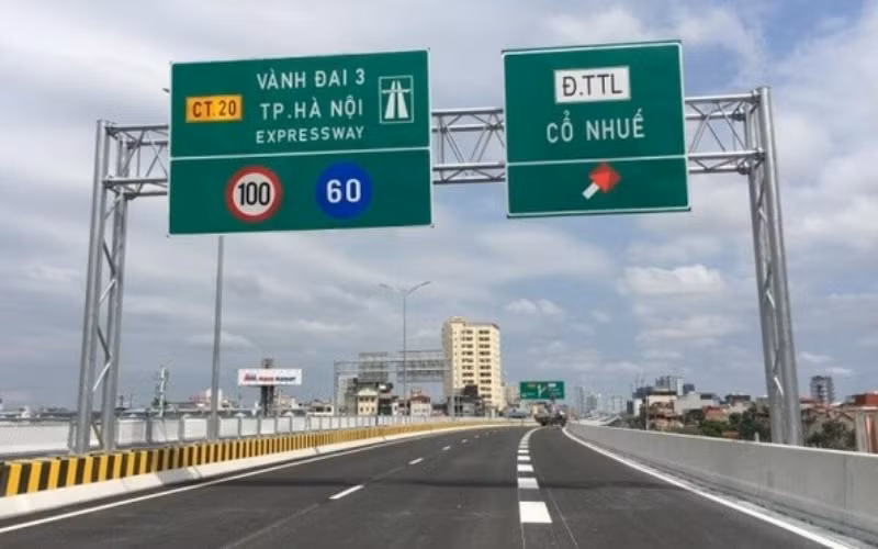 Đường Vành đai 3 trên cao đoạn Mai Dịch - cầu Thăng Long.
