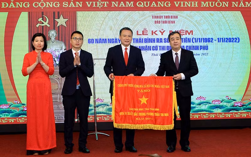Xứng đáng là cơ quan báo chí chủ lực của Đảng bộ, chính quyền và nhân dân tỉnh Thái Bình -0
