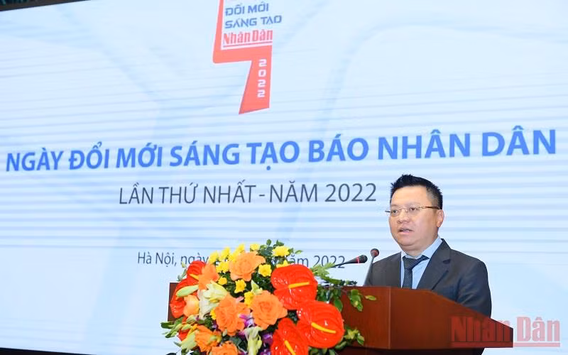 Đồng chí Lê Quốc Minh phát biểu tại Ngày đổi mới sáng tạo Báo Nhân Dân lần thứ nhất - năm 2022.