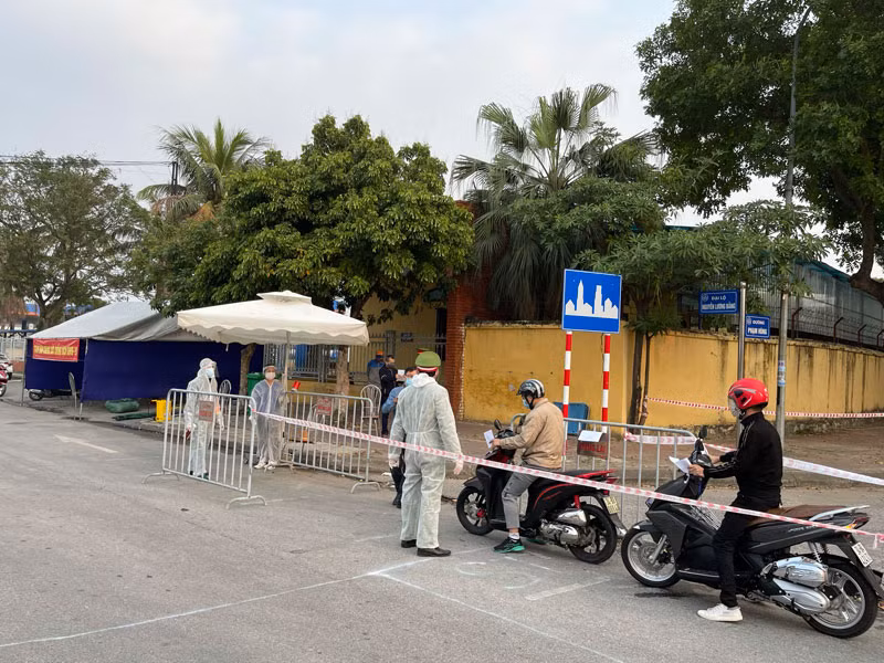 (Tin đề nghị ghép tin Hải Dương sáng) Phạt chủ nhà nghỉ 15 triệu đồng do vi phạm quy định phòng, chống dịch -0