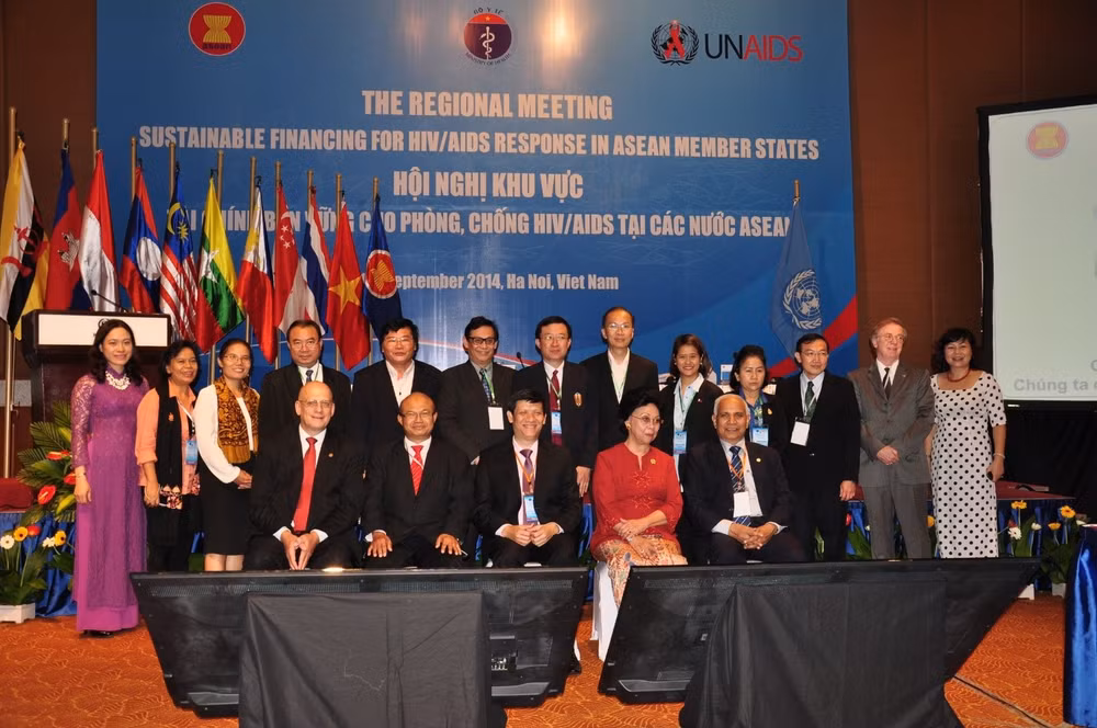 30 năm chặng đường phòng, chống HIV/AIDS tại Việt Nam -0