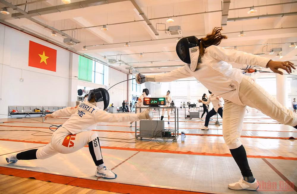 Mặc dù gặp khó, nhưng đấu kiếm Việt Nam vẫn đặt quyết tâm cao ở SEA Games 31 sắp tới. (ẢNH: THÀNH ĐẠT)