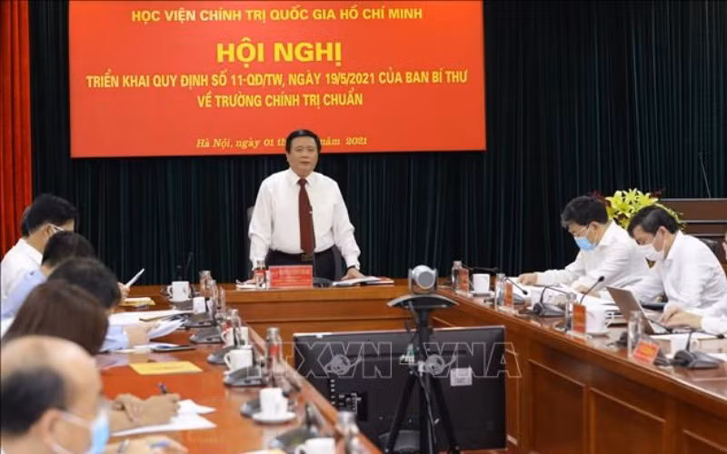 Giáo sư, Tiến sĩ Nguyễn Xuân Thắng, Ủy viên Bộ Chính trị, Giám đốc Học viện Chính trị quốc gia Hồ Chí Minh, Chủ tịch Hội đồng Lý luận Trung ương phát biểu. (Ảnh: Nguyễn Điệp/TTXVN)