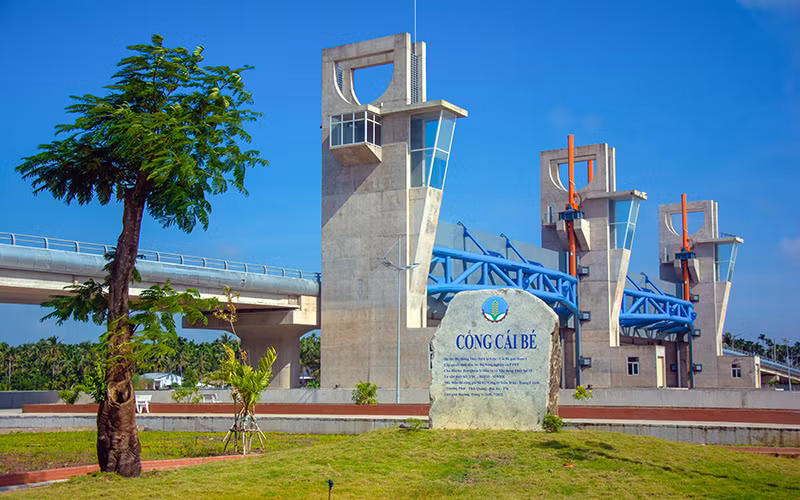 Phát huy hiệu quả công trình thủy lợi lớn nhất Tây Nam Bộ -0