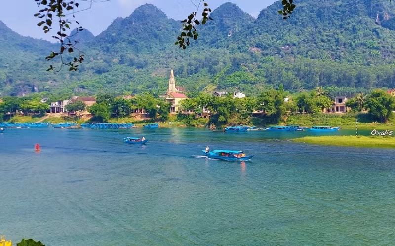 Phong Nha - Kẻ Bàng vào thu rất đẹp nhưng vắng khách do ảnh hưởng dịch bệnh.