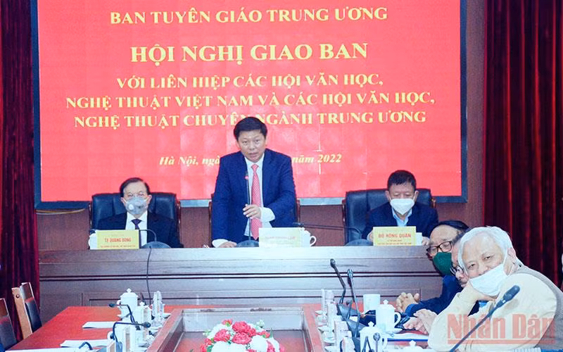 Đồng chí Trần Thanh Lâm phát biểu tại hội nghị.