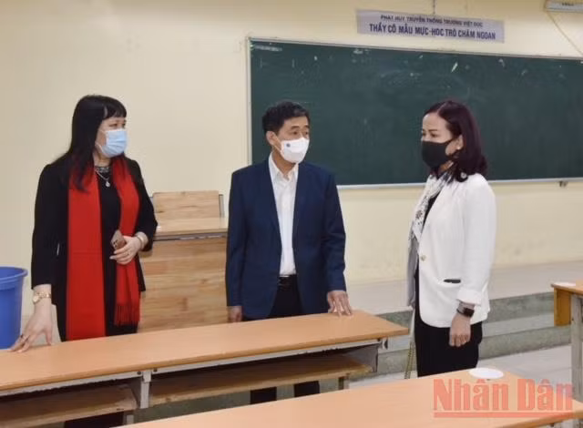 Các trường THPT tại Hà Nội chuẩn bị đón học sinh quay trở lại trường -0