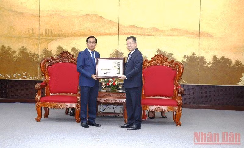 Tăng cường hợp tác Đà Nẵng – Sê Kông (Lào) -0