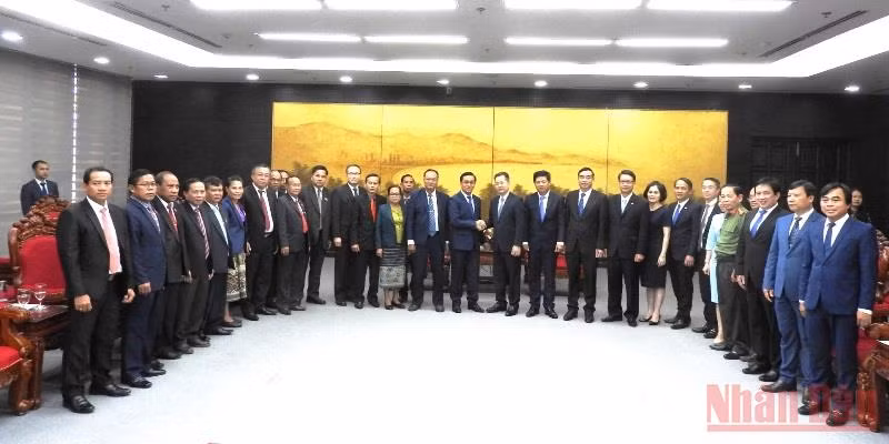 Tăng cường hợp tác Đà Nẵng – Sê Kông (Lào) -0