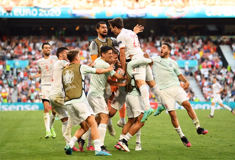 Tây Ban Nha trở thành đội bóng thứ 5 giành vé vào tứ kết Euro 2020. (Ảnh: UEFA)